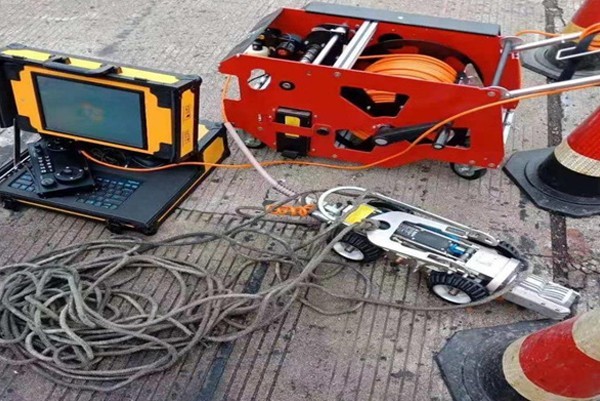 海盐CCTV管道检测机器人